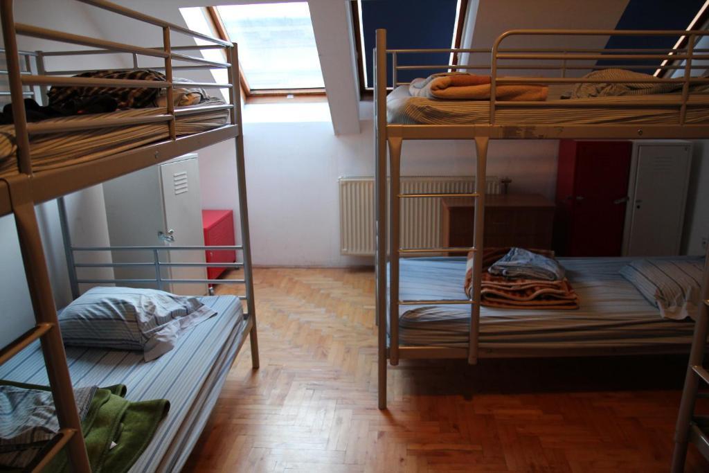 Colors Guest House Budapest 布达佩斯 客房 照片